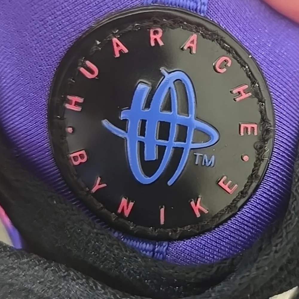 Nike  Air Huarache Shoes Persian Violet Desert Athletic Sneakers.